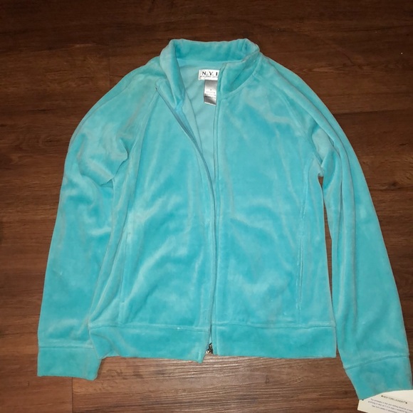 New York Laundry Jackets & Blazers - Tiffany blue New York Laundry velour jacket